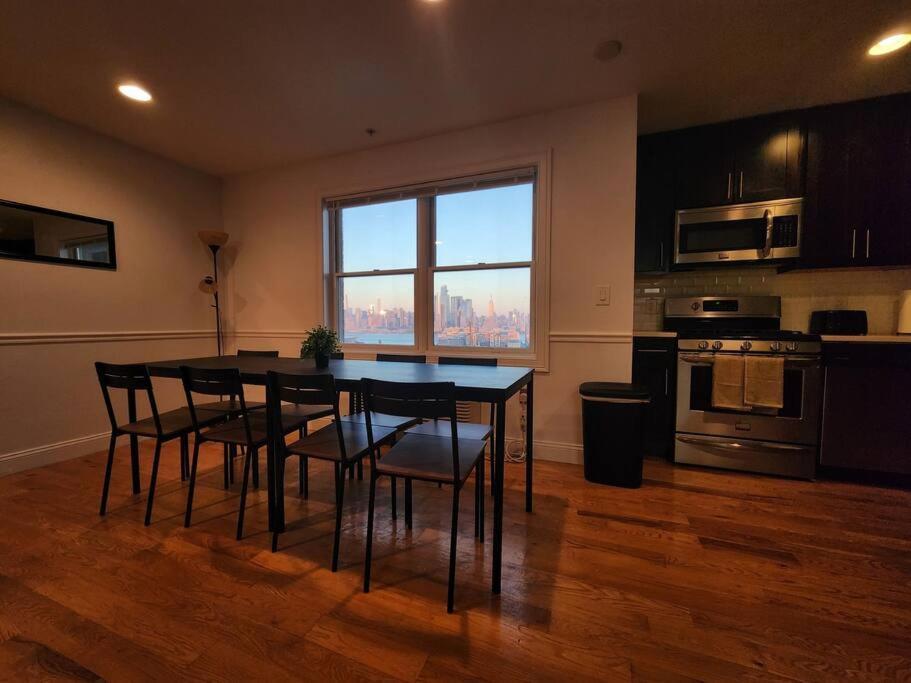 דירות יוניון סיטי Luxurious 2 Bed ! Mins To Nyc! מראה חיצוני תמונה